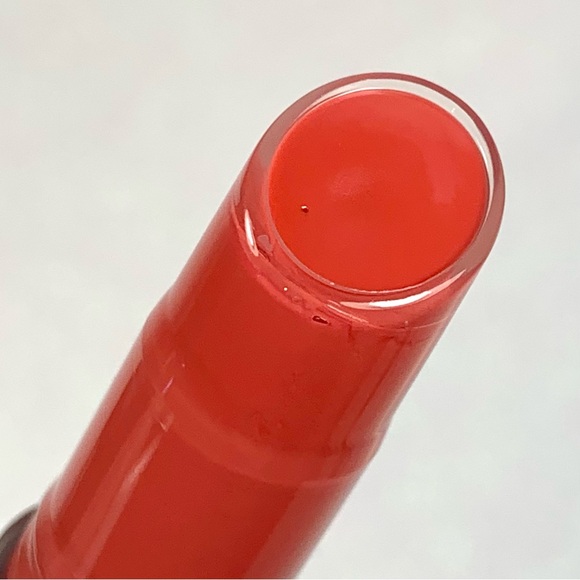 Tarte Strawberry Juicy Lip BNIB - Picture 4 of 5